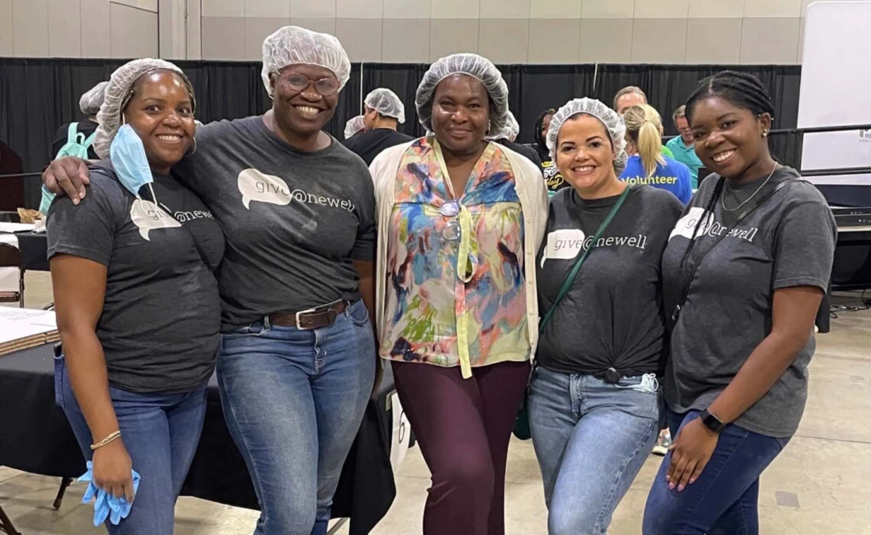 Volunteers Pack Meals