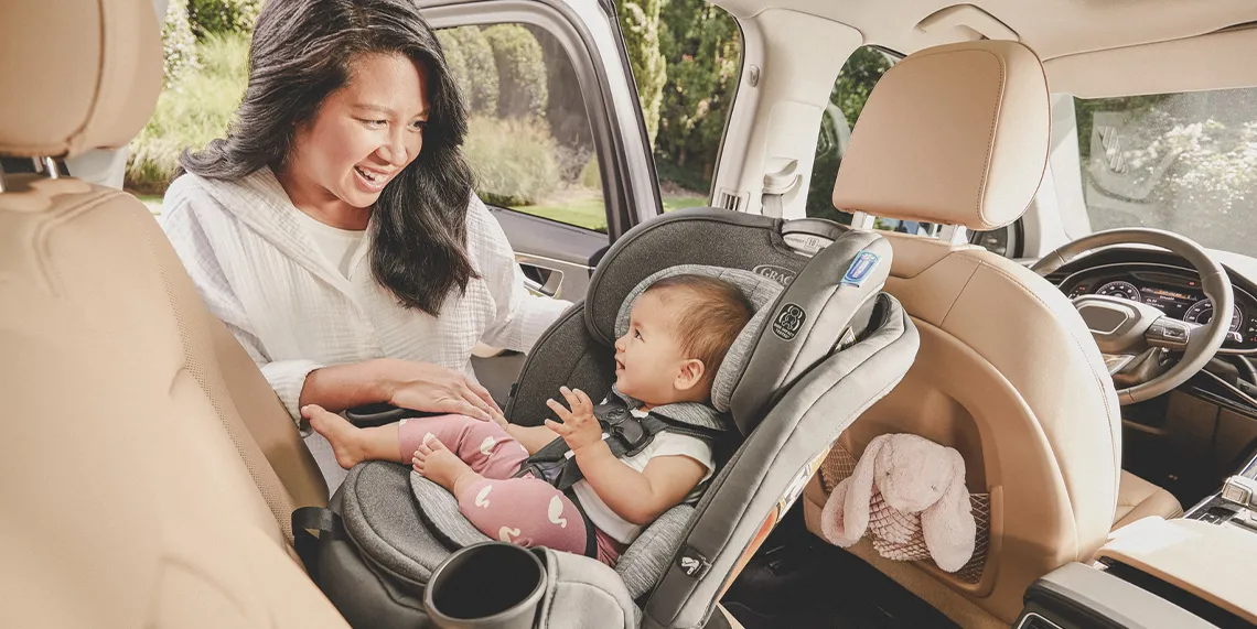 5 month old top in car seat